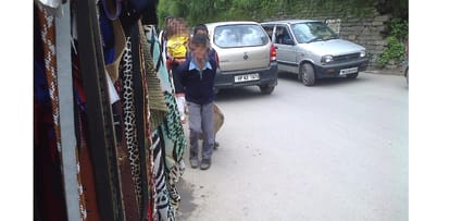 School Students become labourer in chalaunthi school shimla.