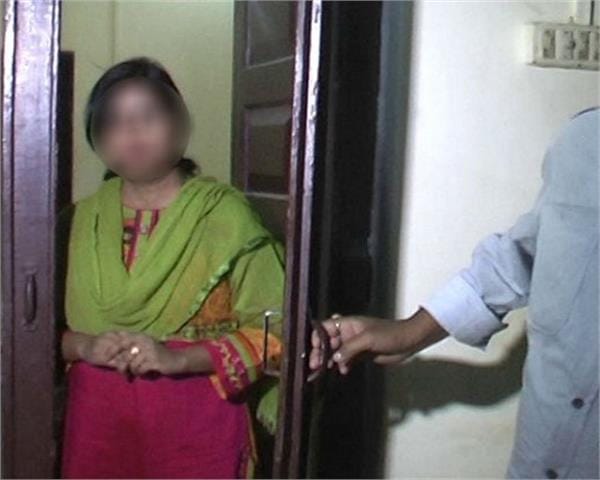 suicide, husband suicide, husband illigal relation with other girl, ludhiana police, ludhiana