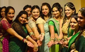 Shiv - Gauri asked the blessing of the whole wedding