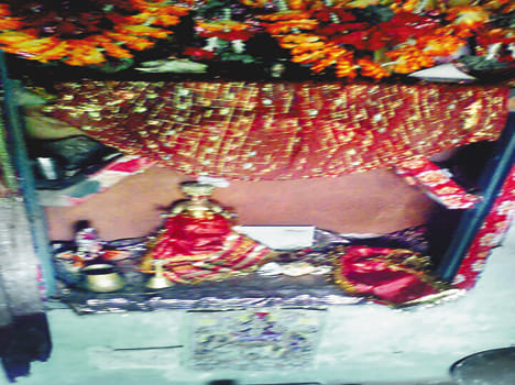 Radhakrishna temple idol theft