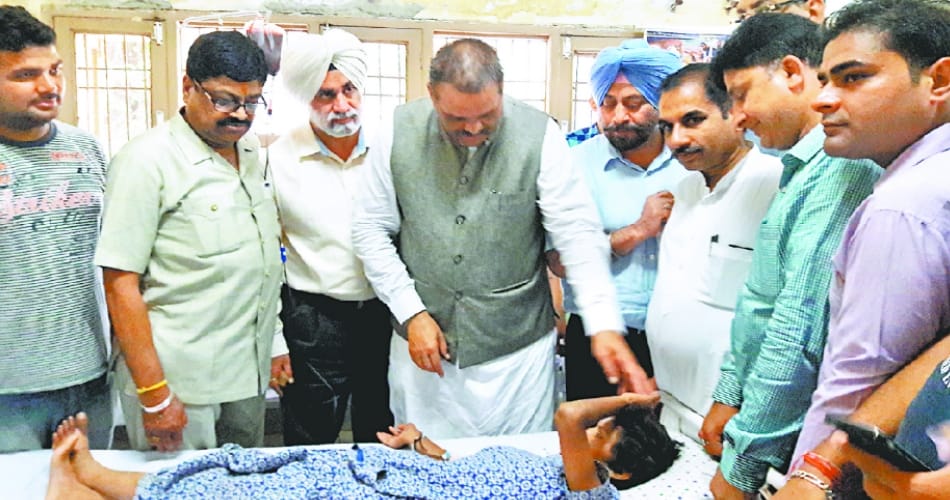 central minister, vijay sanpla, visit civil hospital kapurthala amritsar, 