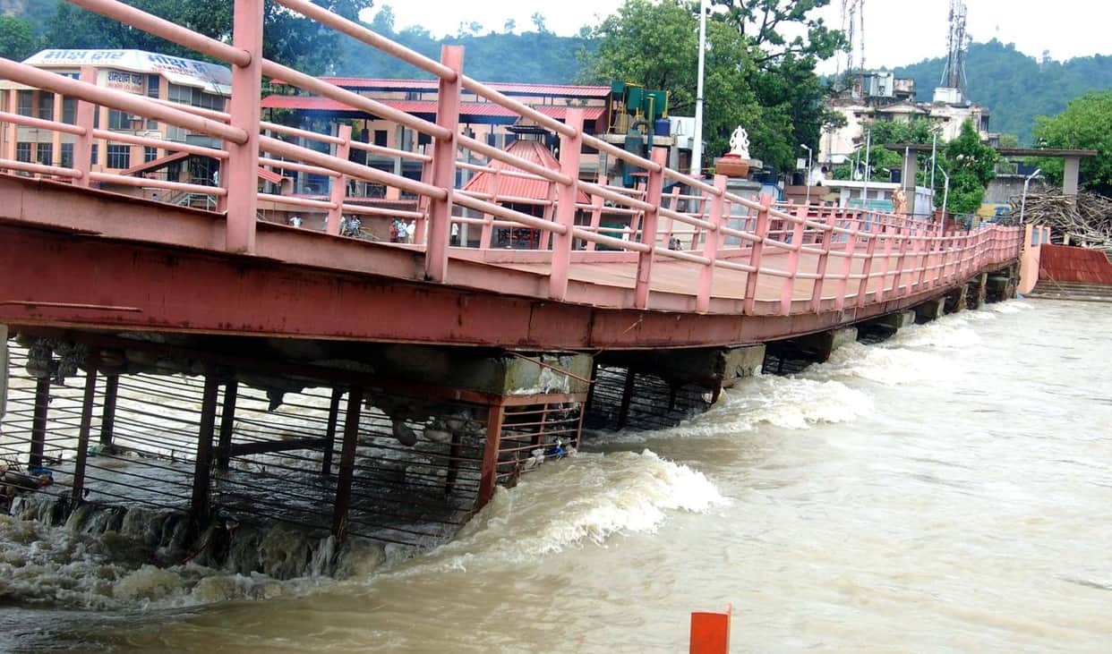 bridge inclined toward due to rising water level of ganges 