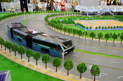 China First Transit Elevated Bus TEB one catches PMs eyes