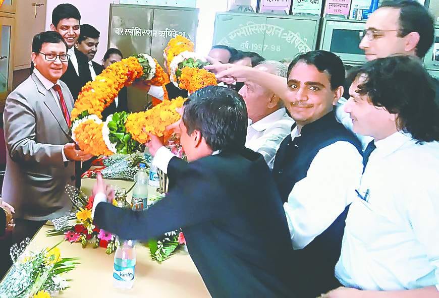 "To uphold the dignity of the judiciary '