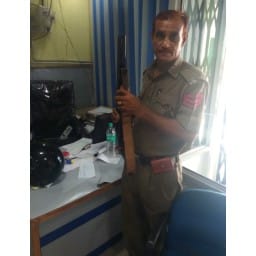 Firing, firing in bank, security guard, Hisar, one serious, Hisar