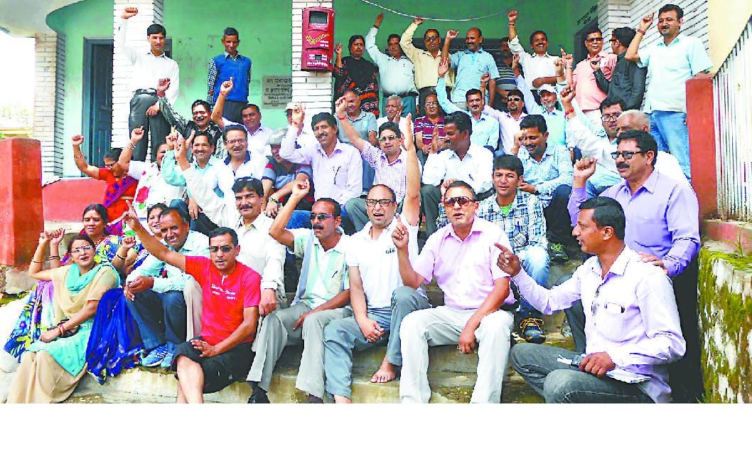 Lohaghat hospital demanded the removal of the PPP mode