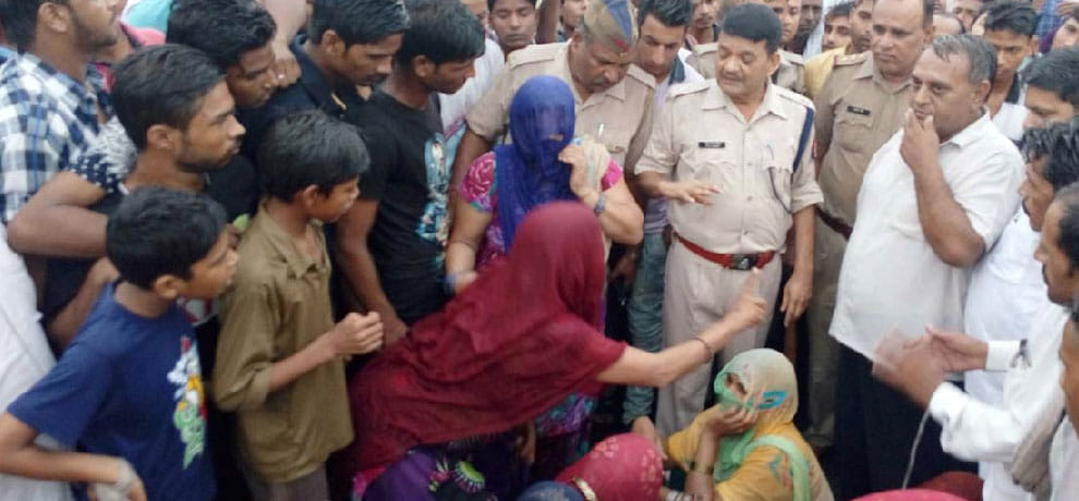 rape with dalit minor girl in ghaziabad
