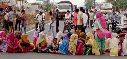 rape with dalit minor girl in ghaziabad