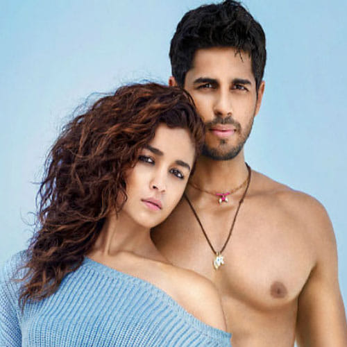 alia and siddarth's love moments