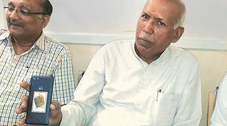 RSS ideologue statement over cow dung