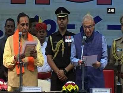 Vijay Rupani sworn-in as Gujarat CM