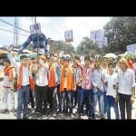 जदयू नेता के बयान के विरोध में प्रदर्शन करते युवा। 