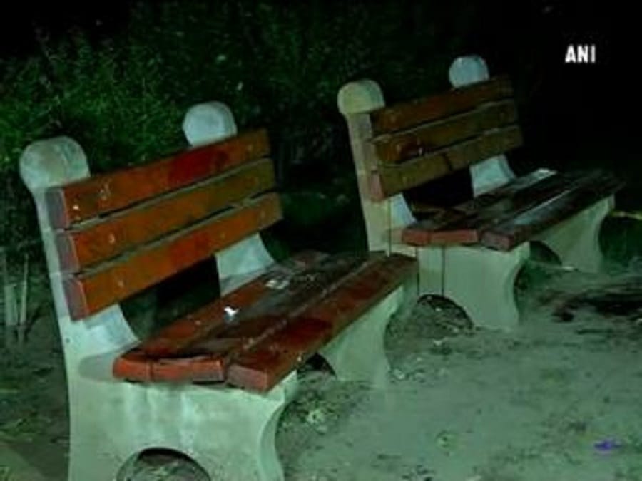 बुजुर्ग दंपति पर हमला