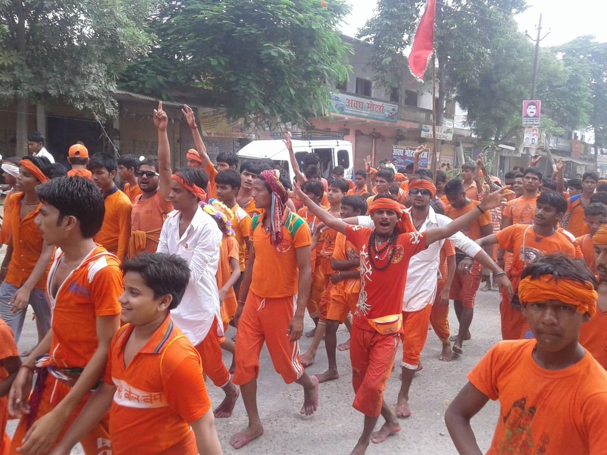 devotee arrived at lord Shiva’s temples on third Monday of Sawan 