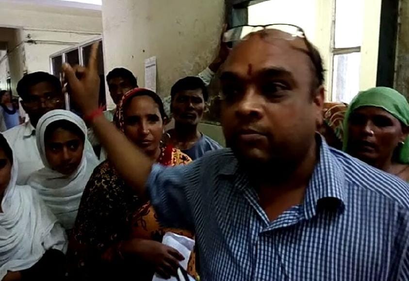 doctore, pateints, protest, doctors were missing, hospital, administration, panipat
