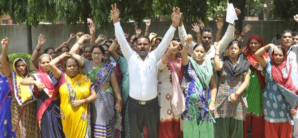 Indian Farmers Association had been picketing the Collectorate
