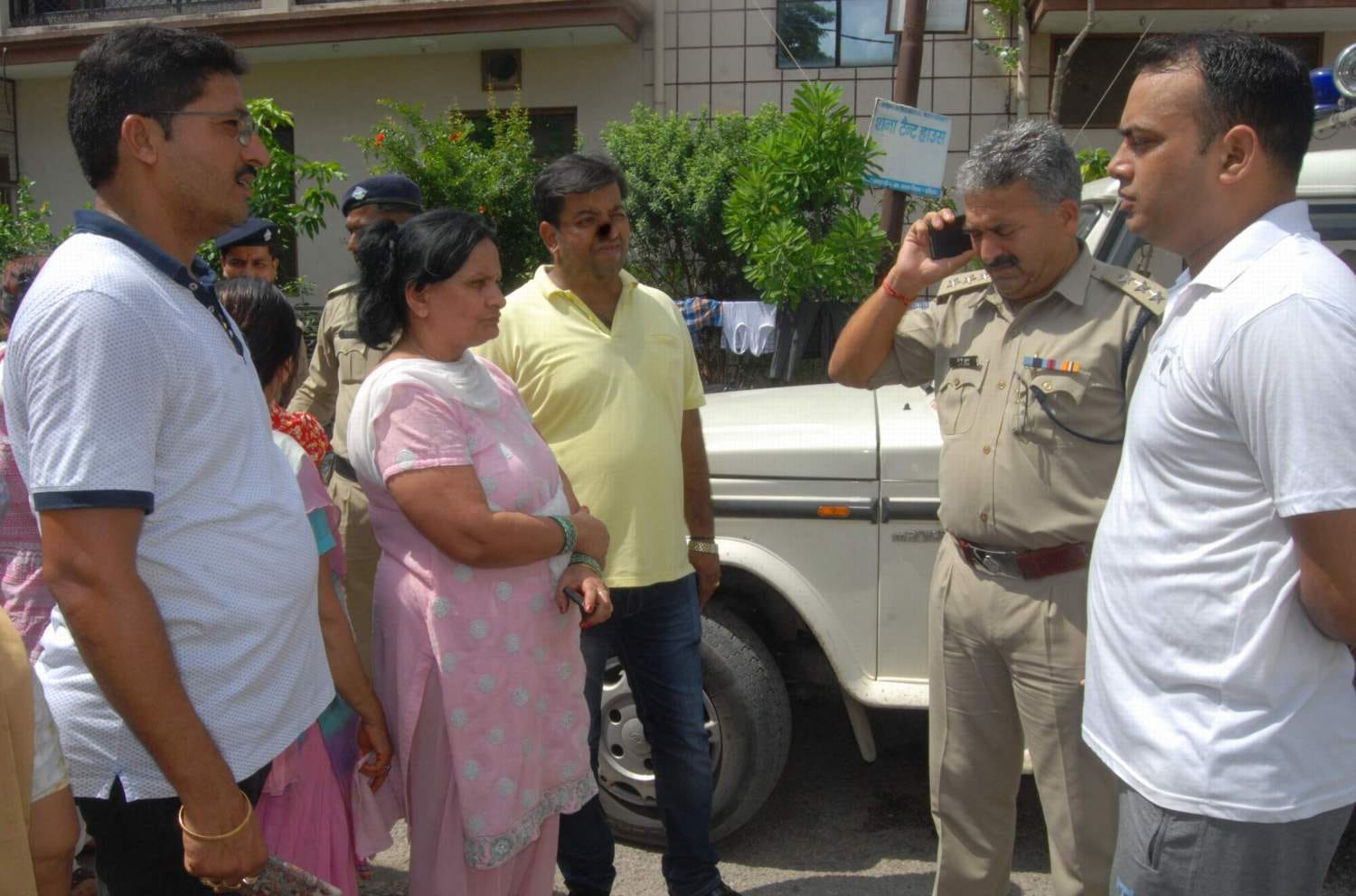photos of robbery in haridwar 