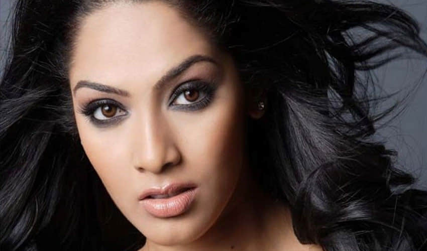 this tv actress is 8 months pregnant doing shoot everyday