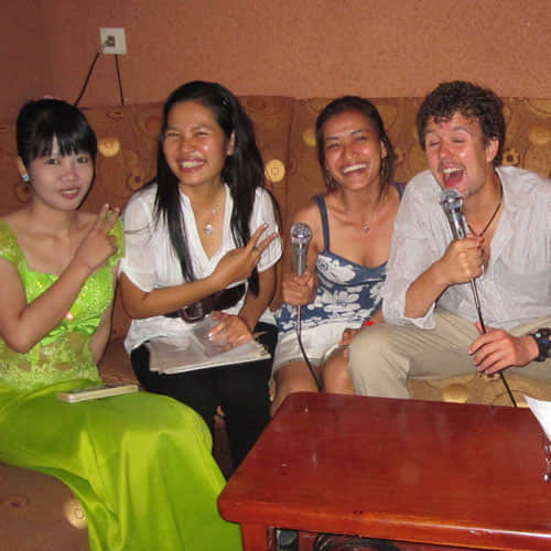 girls search girlfriends for her boyfriend