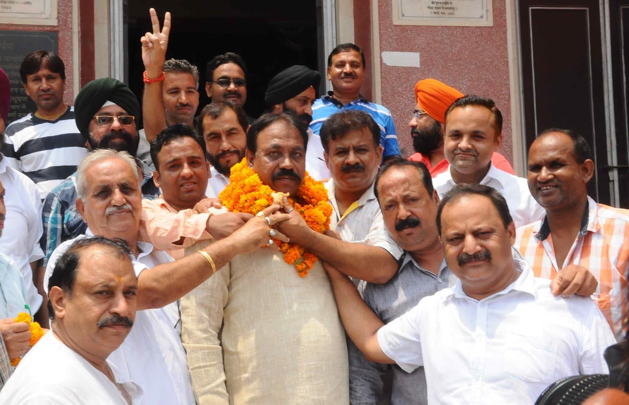 som Malik elected the Board of Trade union, Rohtak traders, development in rohtak