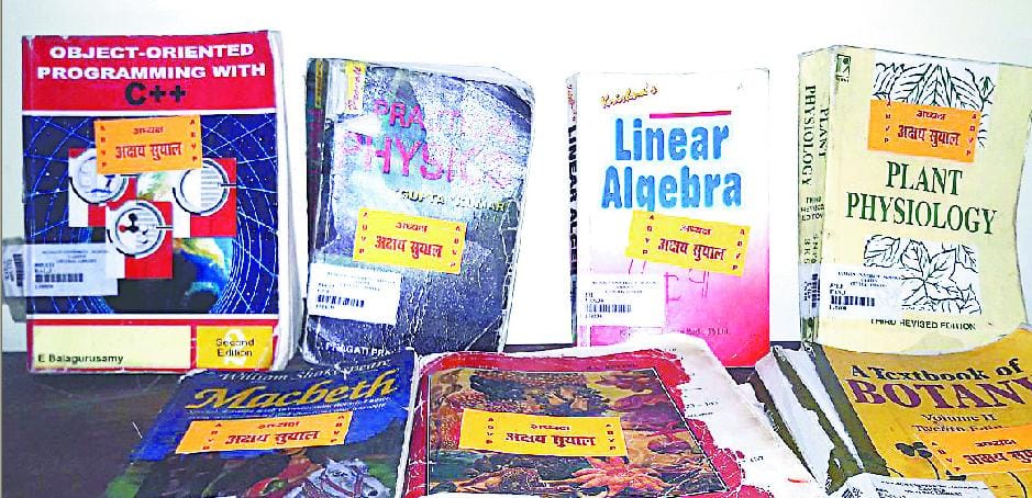 ABVP candidate organically adhesive sticker books