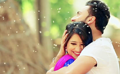 sign that helps you to know a girl likes you