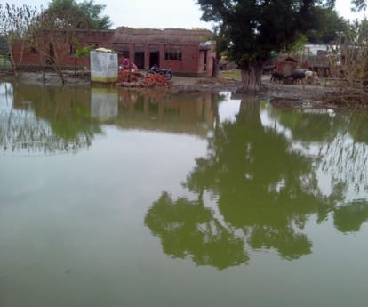 flood in gonda and barabanki in Uttar Pradesh.