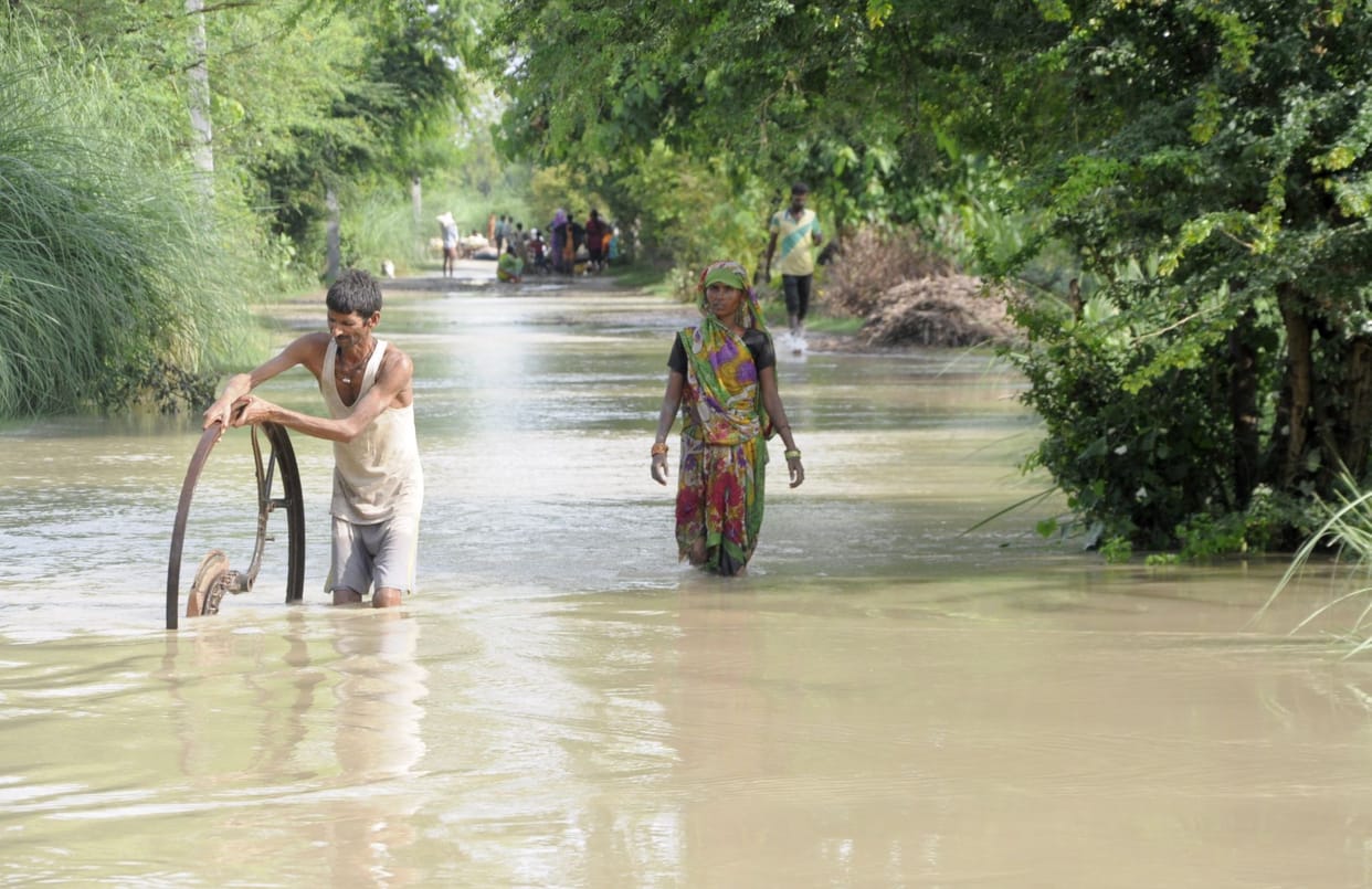 Three village dipped in flood of Ghaghara 