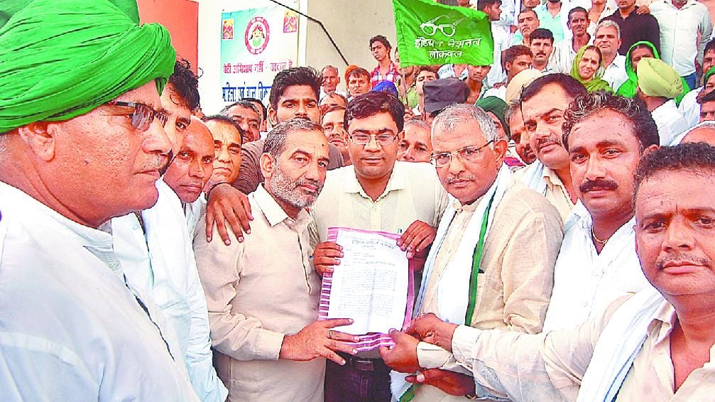 farmers, insurance, crop insurance scheme get in trouble, inelo, protest, panipat