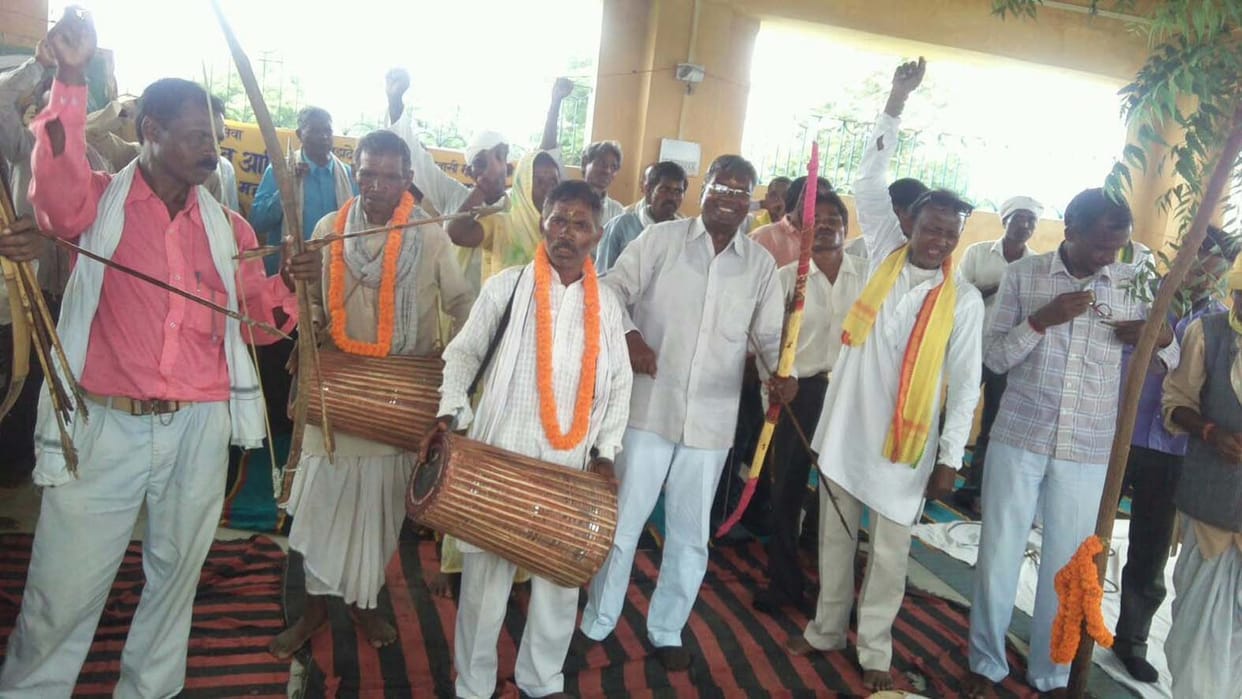 tribe celebrate kranti diwas