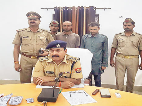 Antrprantiy caught two robbers plundered goods found