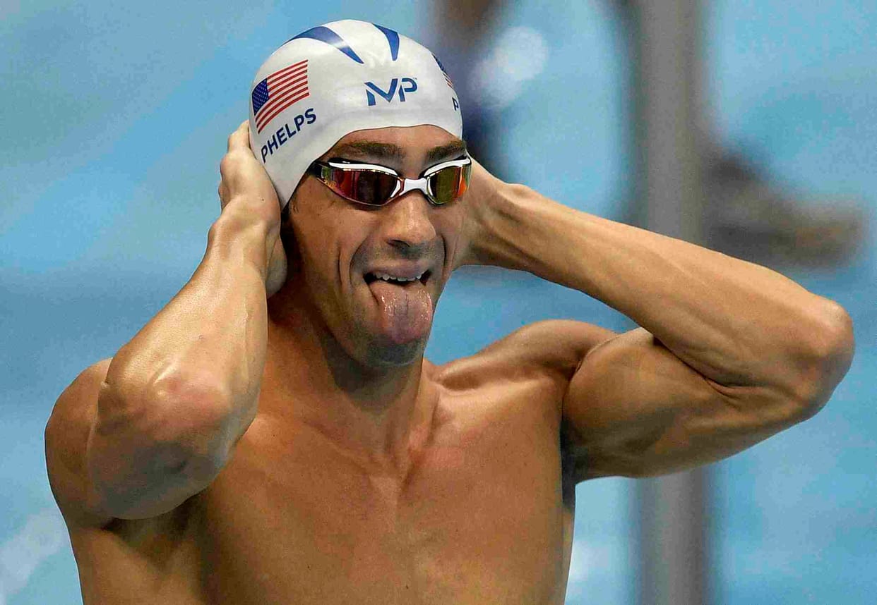micheal phelps clench 19th gold in own olympic carrier