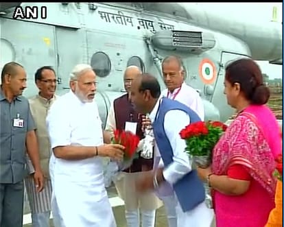 pm Modi will go the village of Chandra Shekhar Azad today