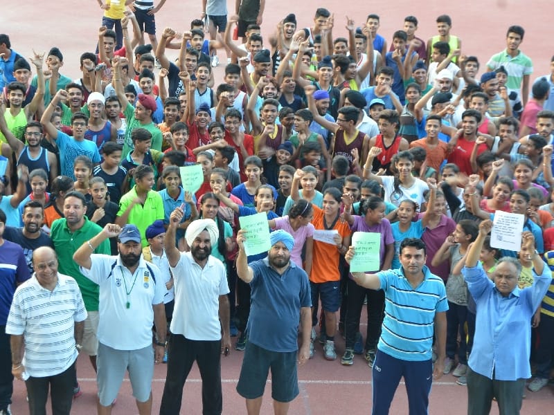 protest against shobha day, bad comment, coach, players, ludhiana 