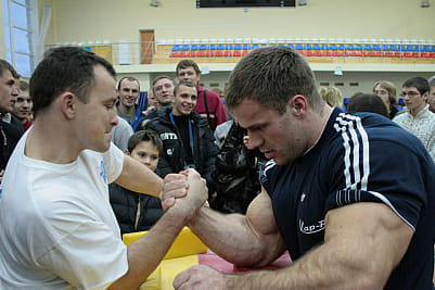 man with biggest biceps in the world