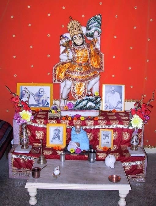 famous hanuman temple in kanichi dham