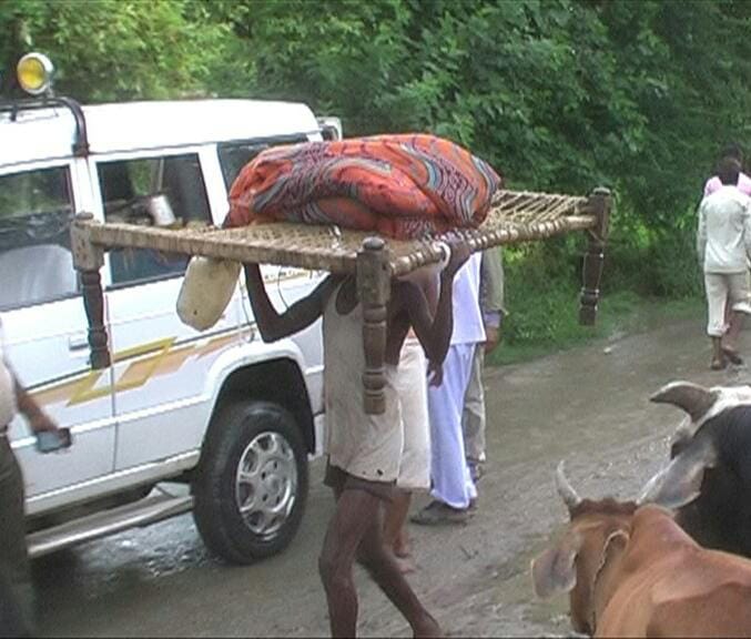 flood in gonda karnailganj area