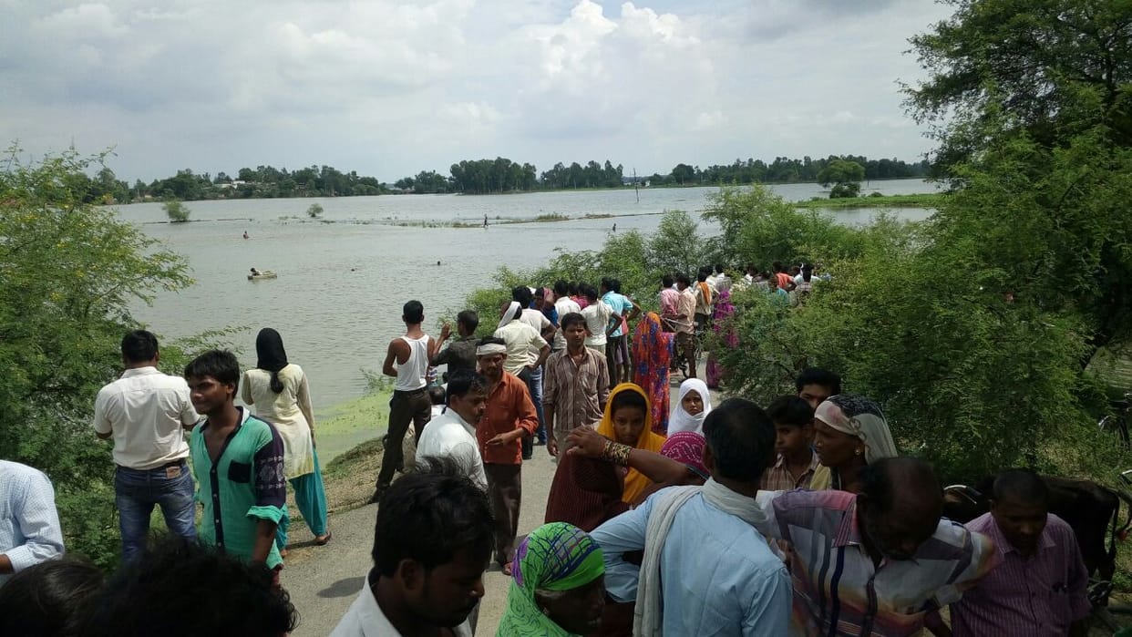 boy drowned in gomti river