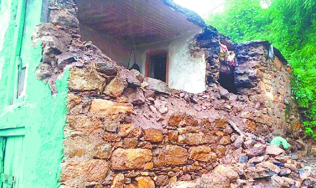 Gangolihat damage to a house in the rain