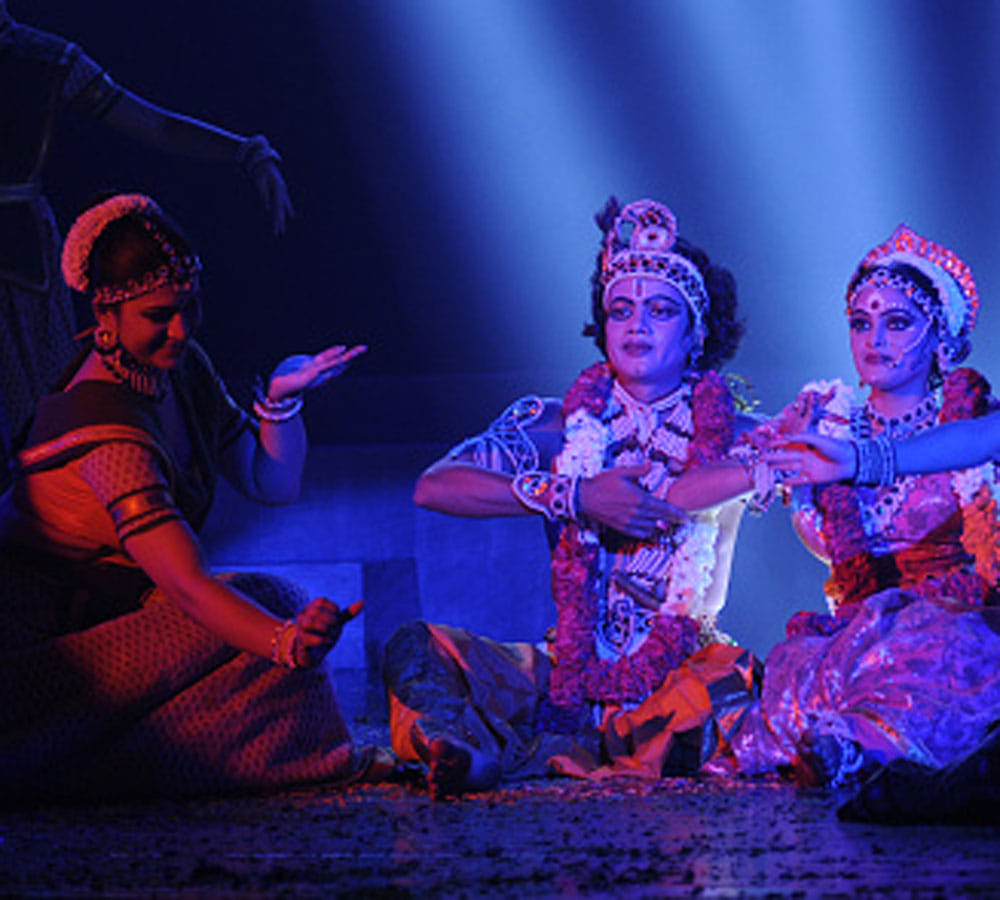 janmastami special krishna 16108 wifes mystery 