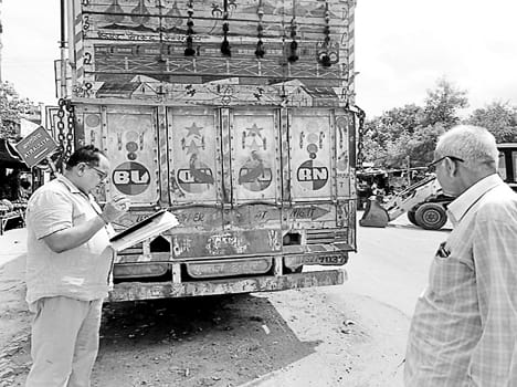 Raid seized illegally dump Murng