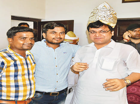 Like the festival celebrating the birthday of Nitin Agarwal