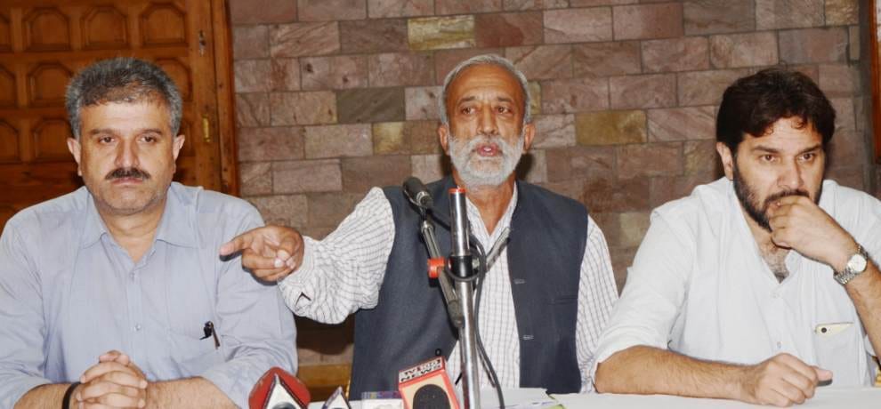 cpim rakesh singha hits out at himachal govt