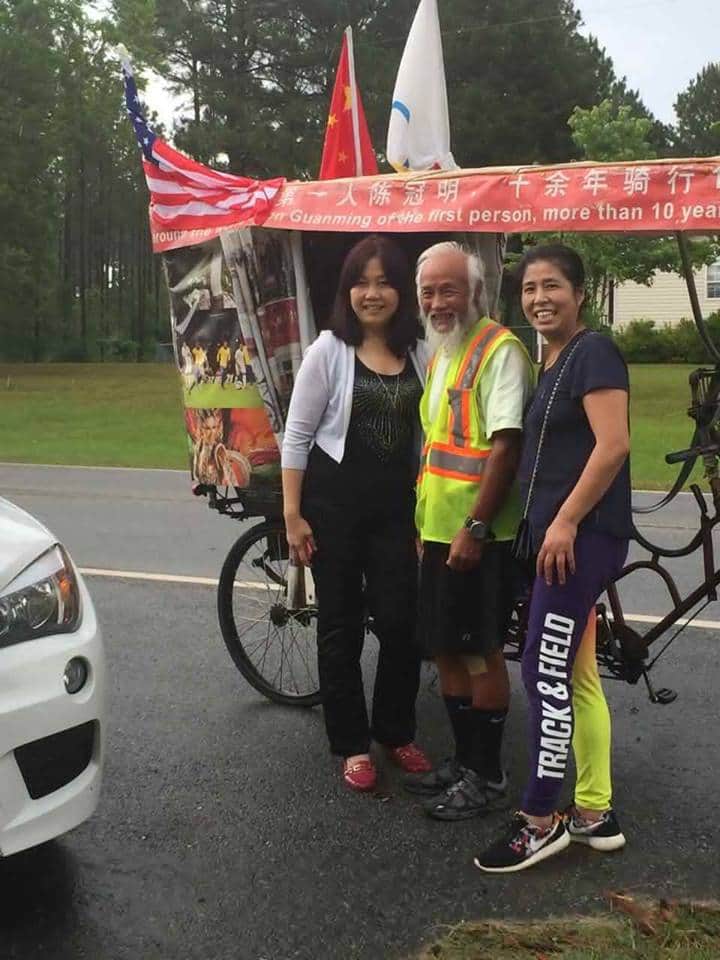 60 Year Old Man Fro China Travelled Rio On Rickshaw