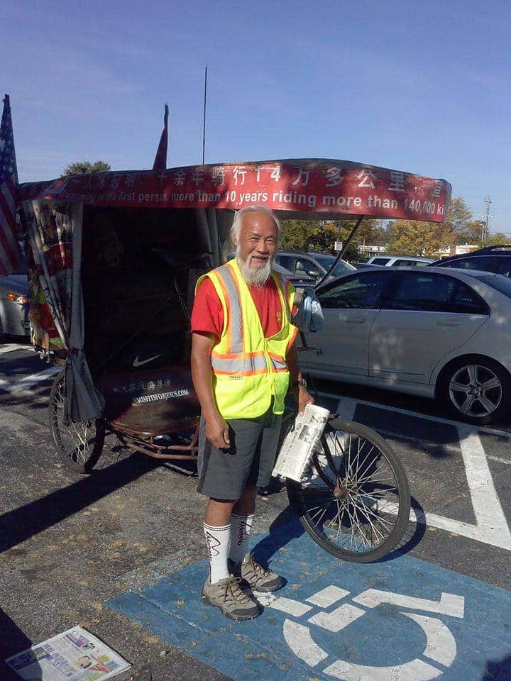 60 Year Old Man Fro China Travelled Rio On Rickshaw