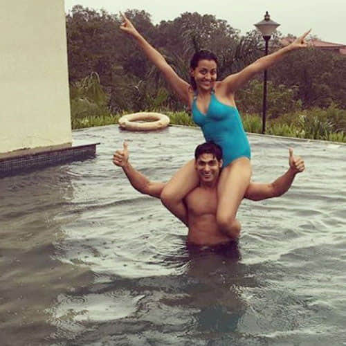 this actor share the photos of his lovable moments