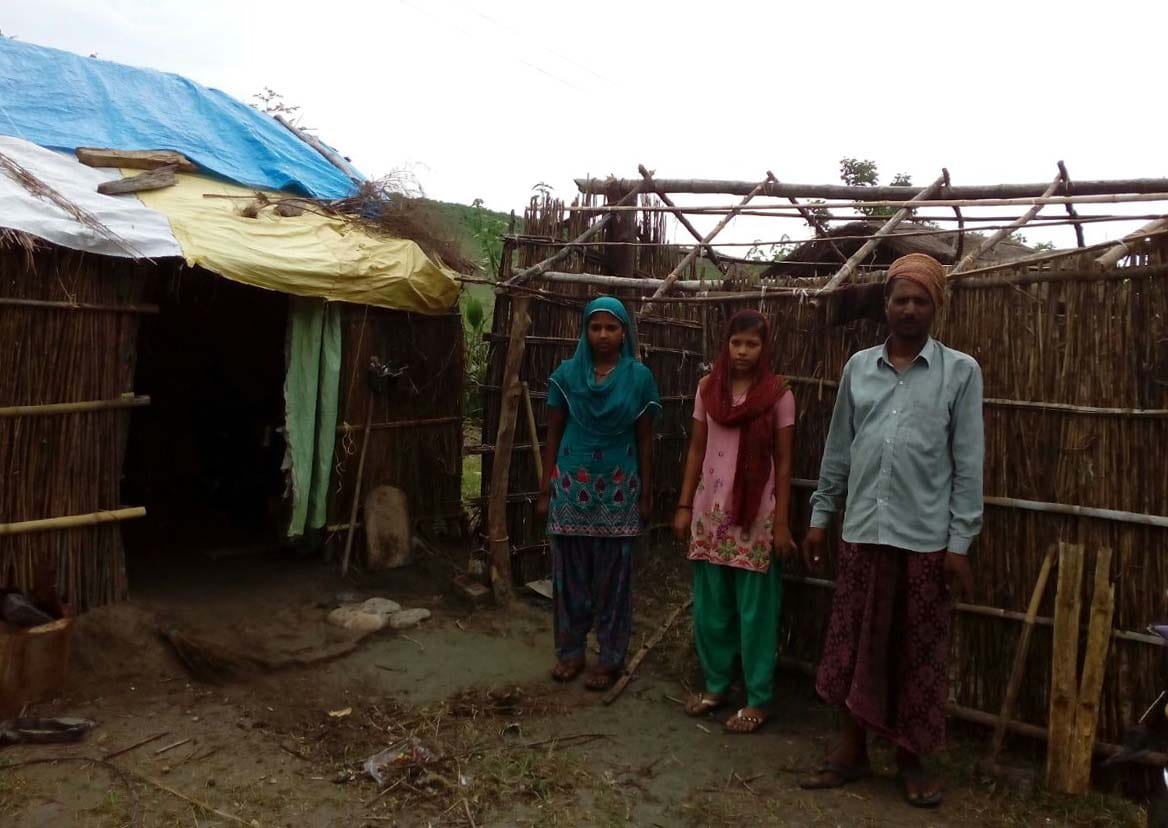 Sharda came upon the village Rmnagra Bujia