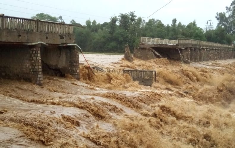 Damtal Indora Bridge collapses due to heavy rainfall in Himachal.