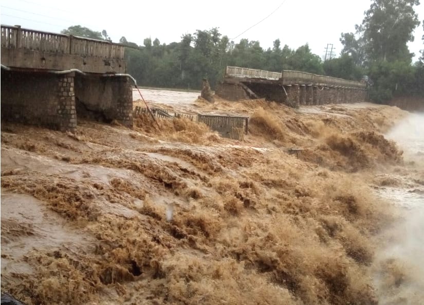 Damtal Indora Bridge collapses due to heavy rainfall in Himachal.