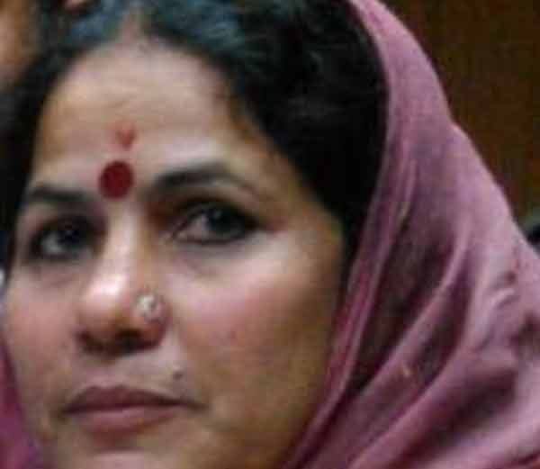 wife give improsionment his husband at toilet in last six month at bhiwani